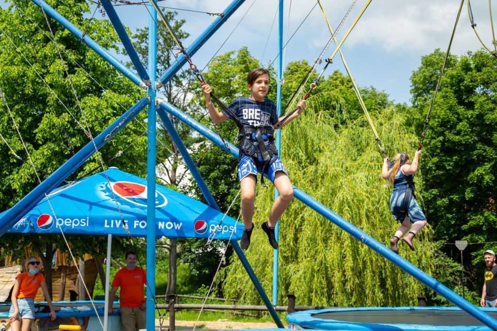-park-rozrywki-trampoliny-